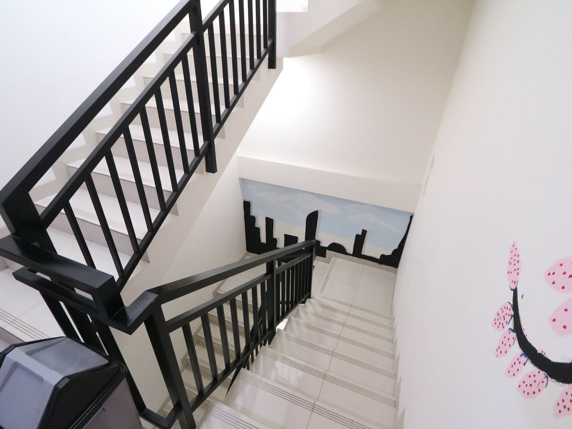 Готель Kamar Keluarga Tanah Abang Джакарта Екстер'єр фото