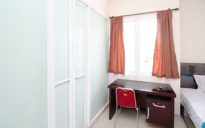 Готель Kamar Keluarga Tanah Abang Джакарта Екстер'єр фото